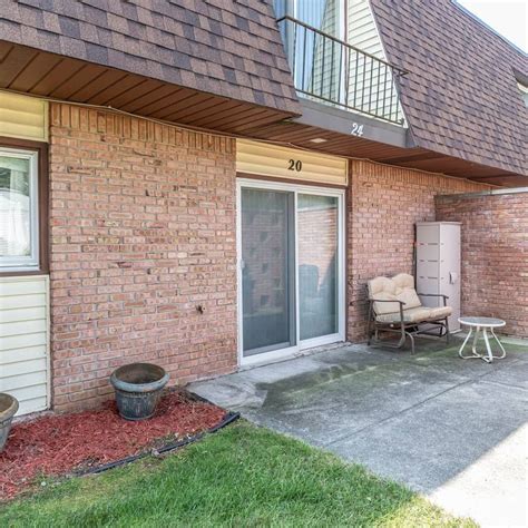  820 Bretton Rd, Delta Twp, MI 48917 145,000 MLS 20230084374 Welcome to your charming starter home nestled in the welcoming Bretton Wood neighborhoo. . Condos for sale 48917